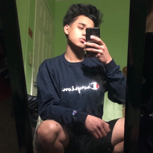 Meet your Posher, Kelvin - Picture 3 of 8